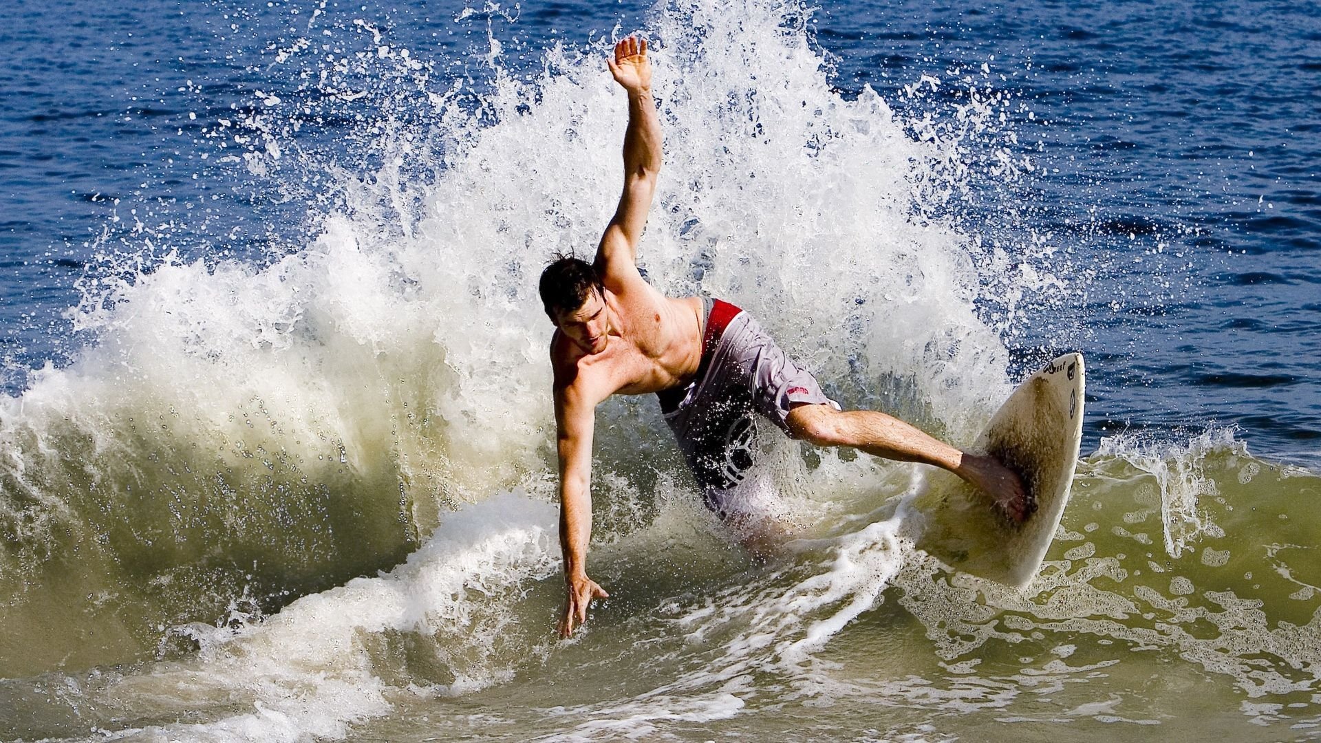 篮球训练视频教学平台助力技术普及,篮球训练视频教学软件