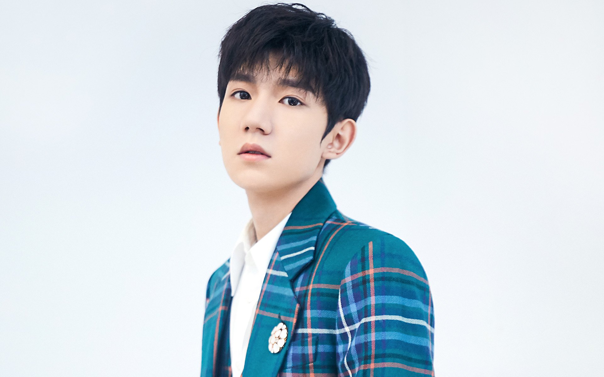 巴黎圣日耳曼大胜利物浦，赢得关键战役，巴黎圣日耳曼对曼彻斯特比分预测