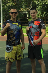 AYX SPORTS-球队体能结构是否影响教练使用首发与替补分布计划，足球队拉体能